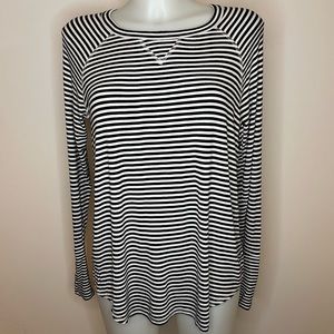 EVEREVE Sophie Snap Cuff Tee Black & White Striped Long Sleeve - Women’s Size S